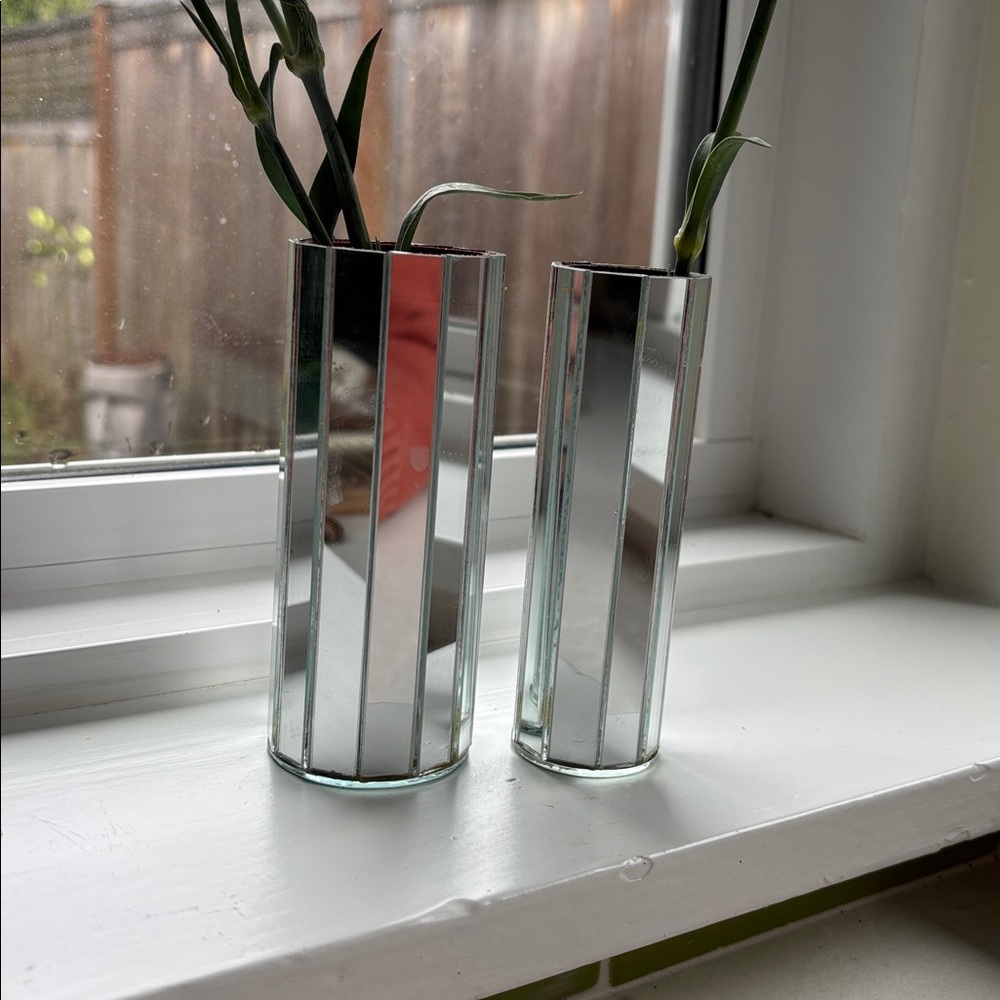 Vintage disco mirrored pencil holders vases - Picture 2 of 6